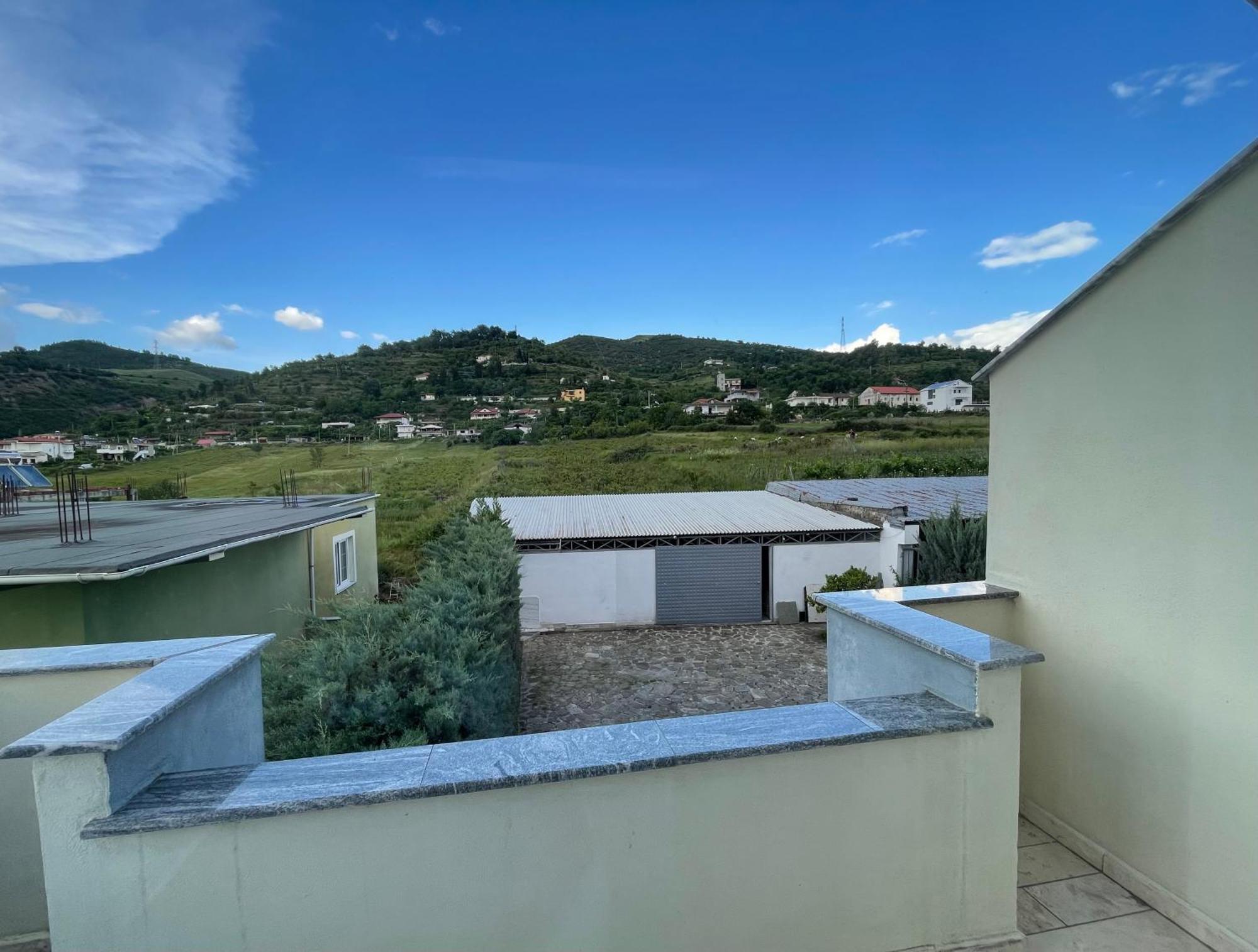 Hotel Latifi